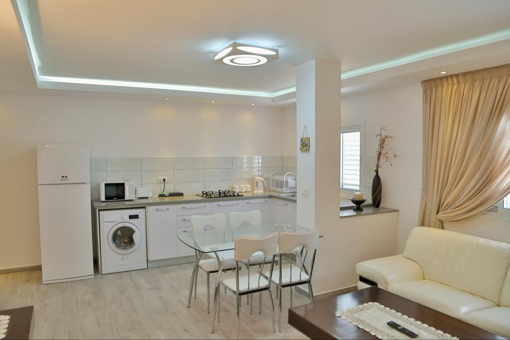 Royal Lea Apartmens Netanya Exterior photo