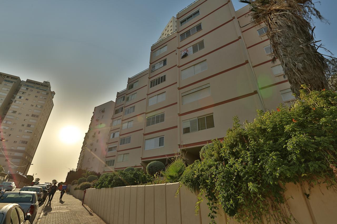 Royal Lea Apartmens Netanya Exterior photo