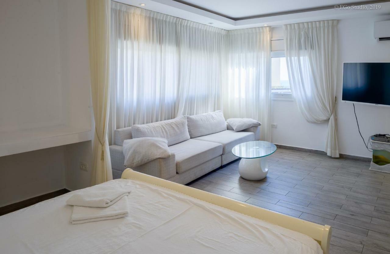 Royal Lea Apartmens Netanya Exterior photo