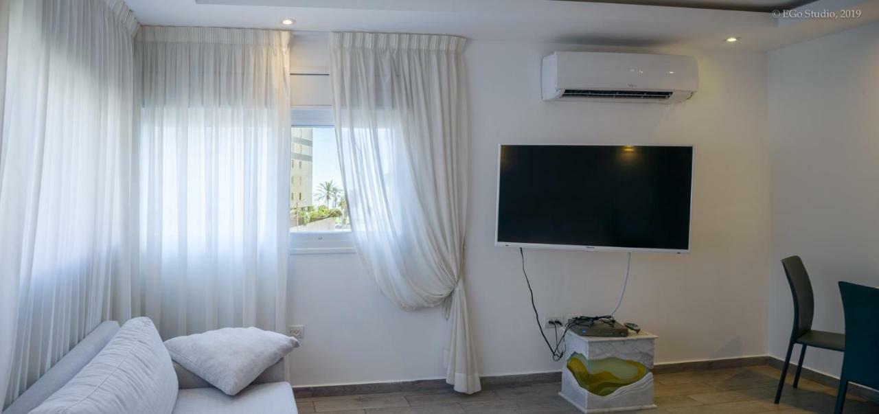 Royal Lea Apartmens Netanya Exterior photo